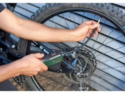 Bosch Akku-Druckluftpumpe Easy Pump