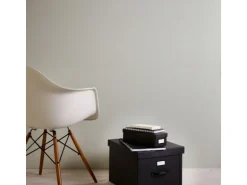 Bricoflor Weiße Tapete Dezentes Muster Skandinavische Vliestapete mit Ornamenten Ideal für Schlafzimmer und Badezimmer