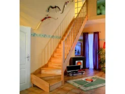 Dolle Wangentreppe Paris 1/4 gewendelt mit Setzstufen Fichte FSC