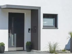 Gutta Rechteckvordach BS PLUS 200 x 90 cm Seite Rechts und Briefkasten Anthrazit