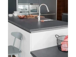 Kaindl Arbeitsplatte Oxid 63,5 cm x 3,8 cm Meterware