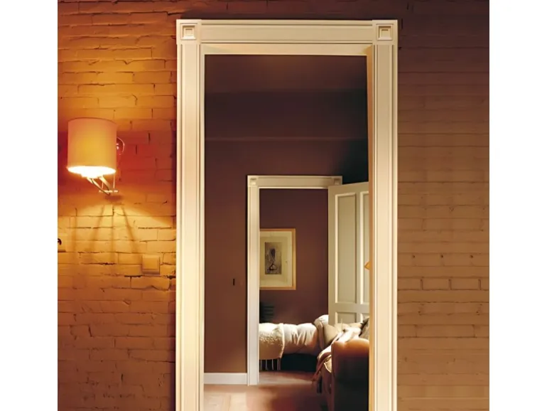 ORAC DECOR DX119-2300 LUXXUS Türumrandung Sockel Kabel Wand Decken Leiste 2,30 m 230 cm x 9,2 cm x 2,2 cm Weiß