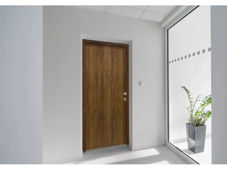 Splendoor Wohnungseingangstür BARI ACOUSTIC 44dB RC2 Rechts Nussbaum nach Maß