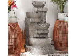 Teamson Home Garten Wasserbrunnen Kaskaden Schalen Gestapelte Steine LED Grau