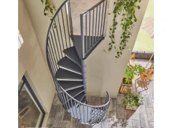 Treppen Intercon Außentreppe Modena Wendeltreppe Lava-Anthrazit Stahltreppe Mit 12 Stufen + Podest Durchmesser 120 cm