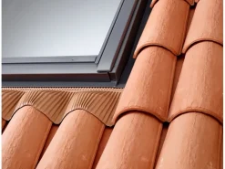 Velux Eindeckrahmen Ziegel Hoch/Welle 140 cm x 66 cm Anthrazit