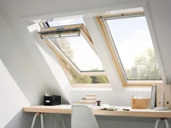 Velux Schwingfenster GGL CK06 3070 Klar Lackiert 55 x 118 cm