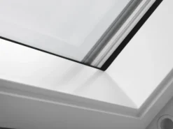 Velux Schwingfenster GGU UK10 0070 Weiß 134 x 160 cm