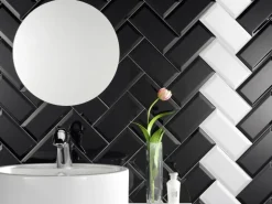 Wandfliese Facette Metro Schwarz glänzend glasiert 10 cm x 20 cm